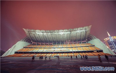 深圳最高端夜场招聘模特——逐梦高端模特的职业生涯 深圳最高端夜场招聘模特——逐梦高端模特的职业生涯